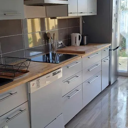 Charming And Quiet Near Sncf Train Station Apartment *